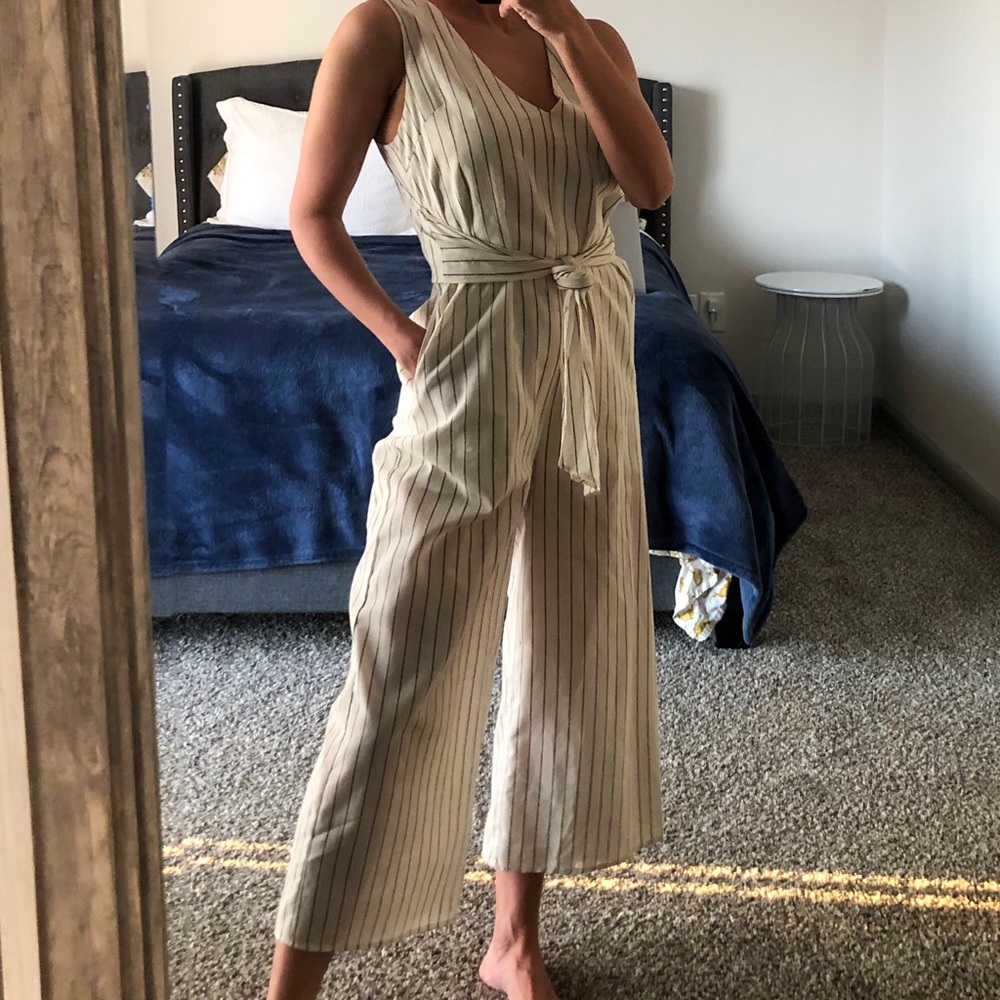 LINEN JUMPSUIT